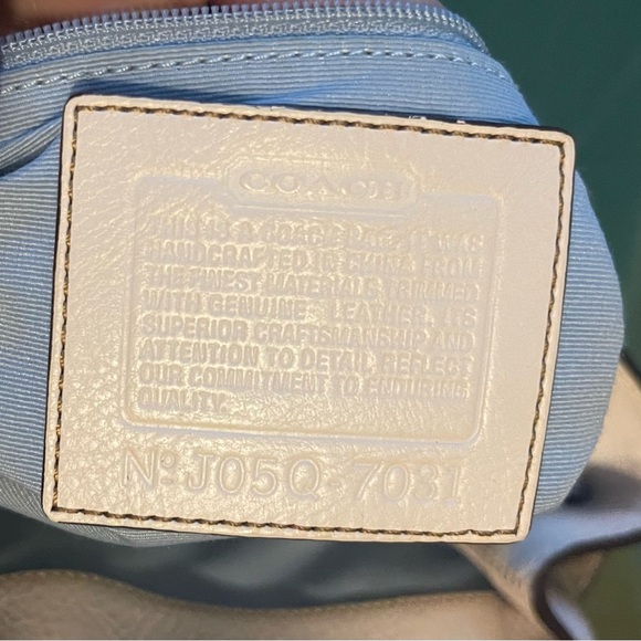 COACH SIGNATURE HAMPTON JACQUARD SUEDE STRIPE - Picture 10 of 13